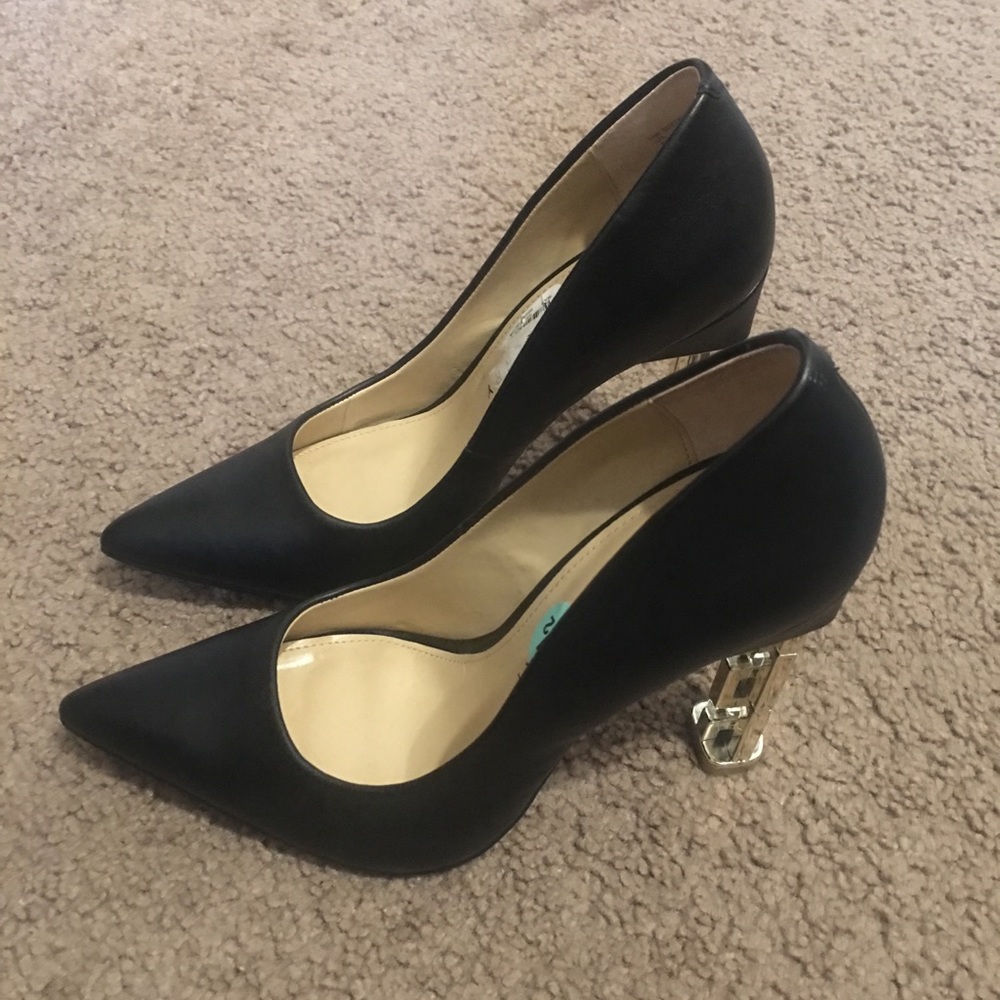 Katy Perry pumps